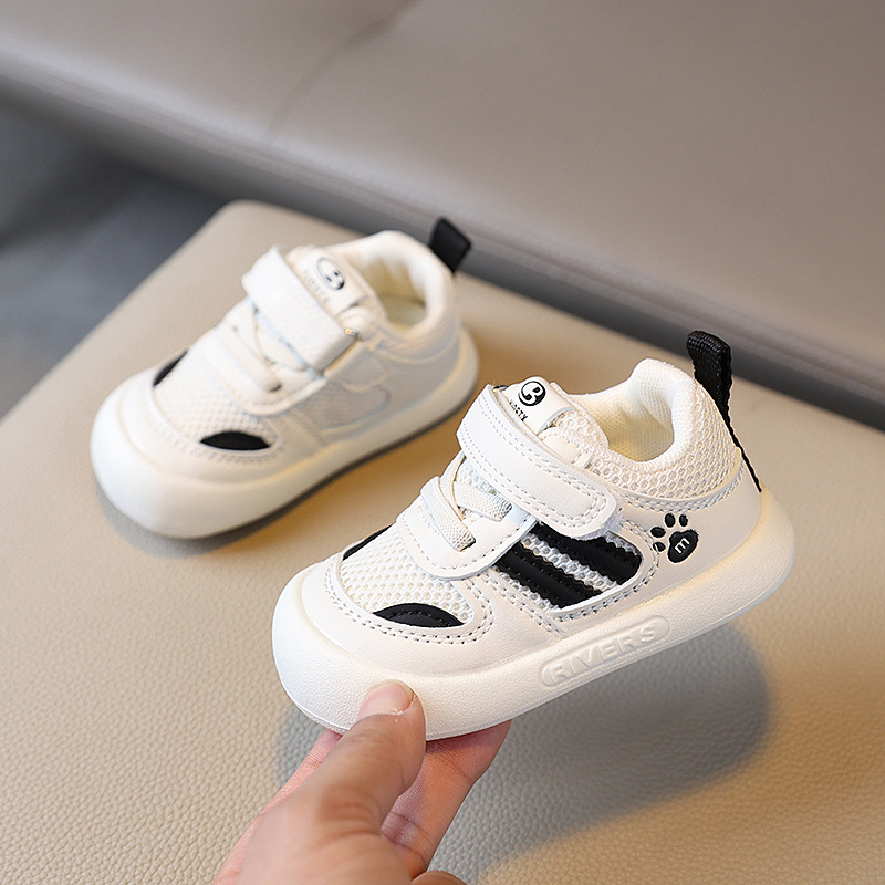 Zīdaiņu staigāšanas kurpes – elpojošs tīkla augšējais panelis, Velcro aizdare, pretslīdējošā zole, zems augšējais dizains, vecums 12–36 mēneši, pavasaris un rudens