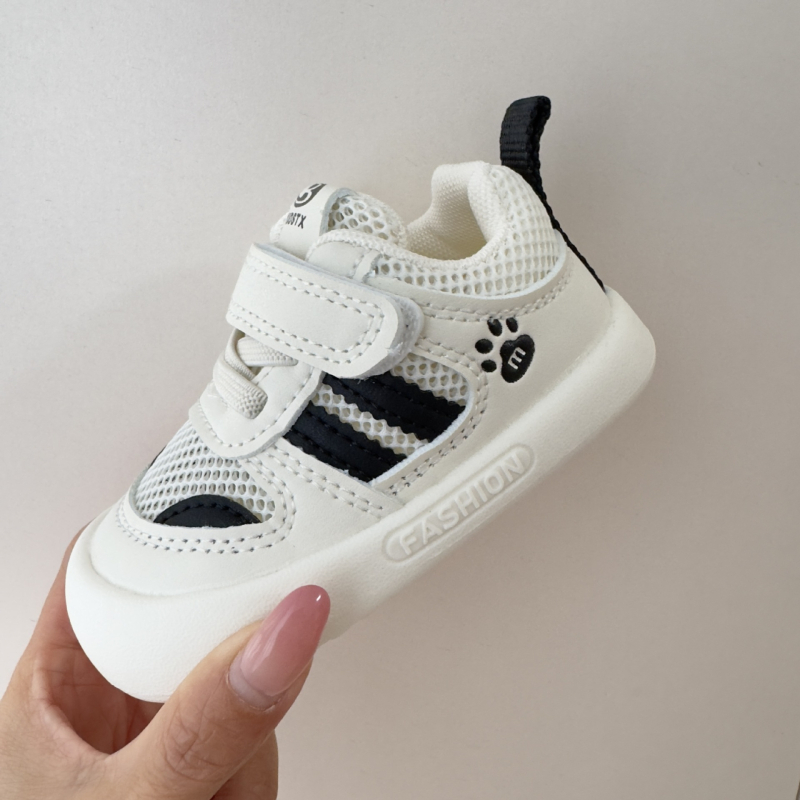 Zīdaiņu staigāšanas kurpes – elpojošs tīkla augšējais panelis, Velcro aizdare, pretslīdējošā zole, zems augšējais dizains, vecums 12–36 mēneši, pavasaris un rudens