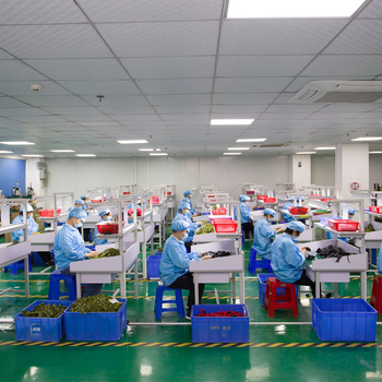 Silikonski putni set bočica, 4 komada, oblikovane bočice