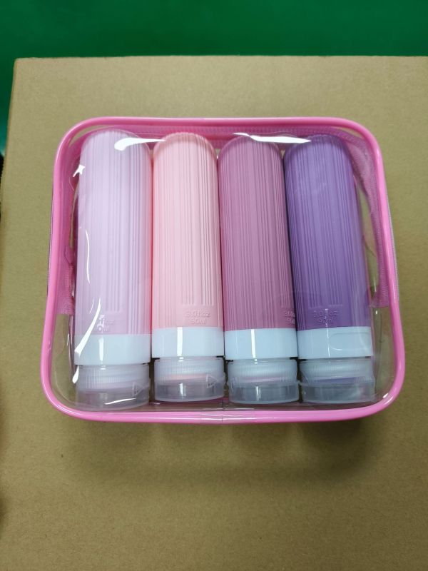 Silikonski putni set bočica, 4 komada, oblikovane bočice