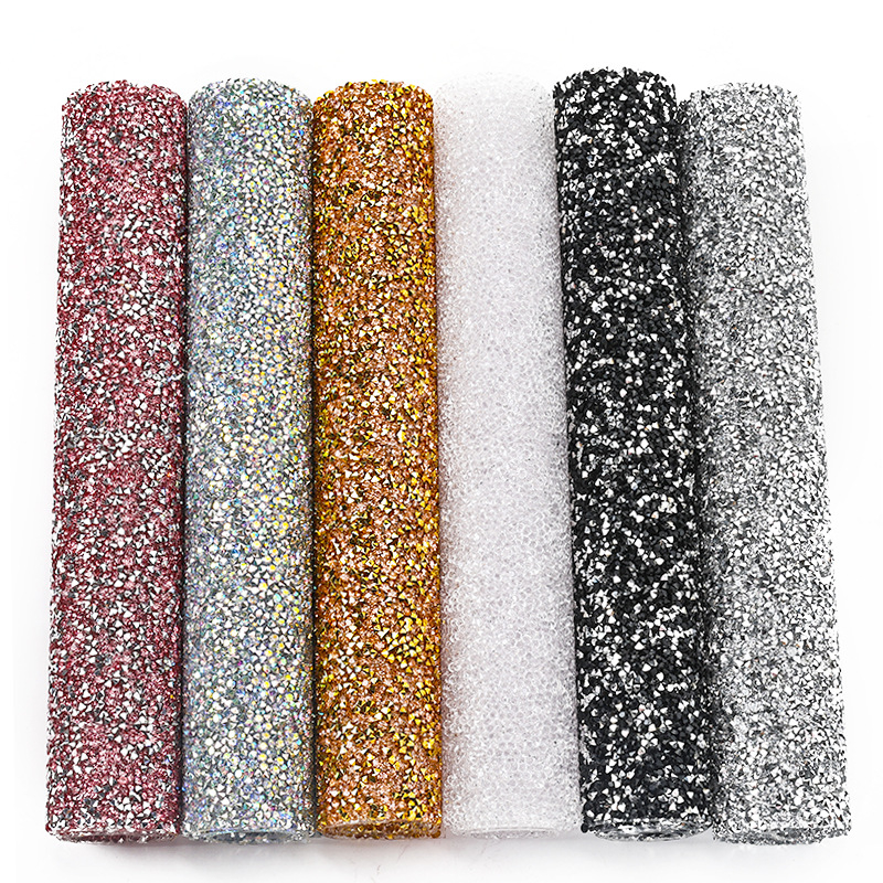 Πίνακας επίδειξης μανικιούρ με φόντο μαξιλαράκι χεριού διακοσμημένο με διαμάντια (198g; προέλευση Zhejiang; μάρκα Jinzixiu)