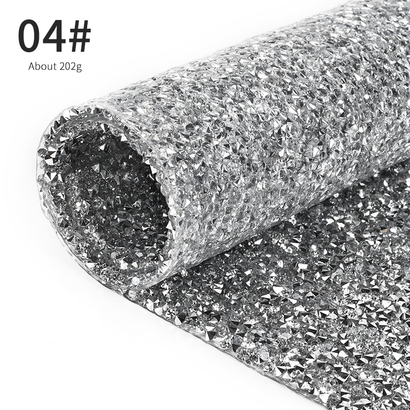 Πίνακας επίδειξης μανικιούρ με φόντο μαξιλαράκι χεριού διακοσμημένο με διαμάντια (198g; προέλευση Zhejiang; μάρκα Jinzixiu)