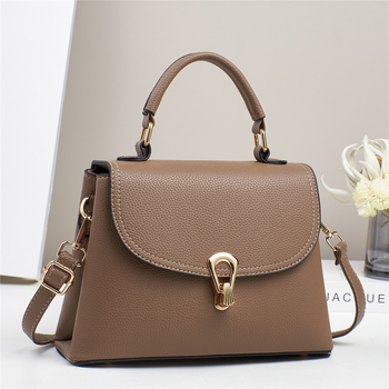 Τσάντα χεριού PU, οριζόντιο τετράγωνο σχήμα, κλείσιμο με φερμουάρ, πολλαπλές εσωτερικές θήκες, επένδυση πολυεστέρα