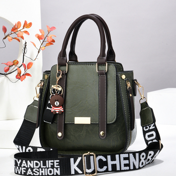 Emperor Rhino PU crossbody τσάντα — αστικός μινιμαλιστικός στυλ μοτοσικλέτας, οριζόντιο τετράγωνο σχήμα, κλείσιμο με φερμουάρ, πολυεστερική επένδυση