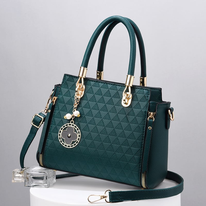 Koreai stílusú női táska nagy kapacitással — crossbody egy vállon viselhető, PU anyag, Locomotive bag, horizontális négyzetes forma, cipzár