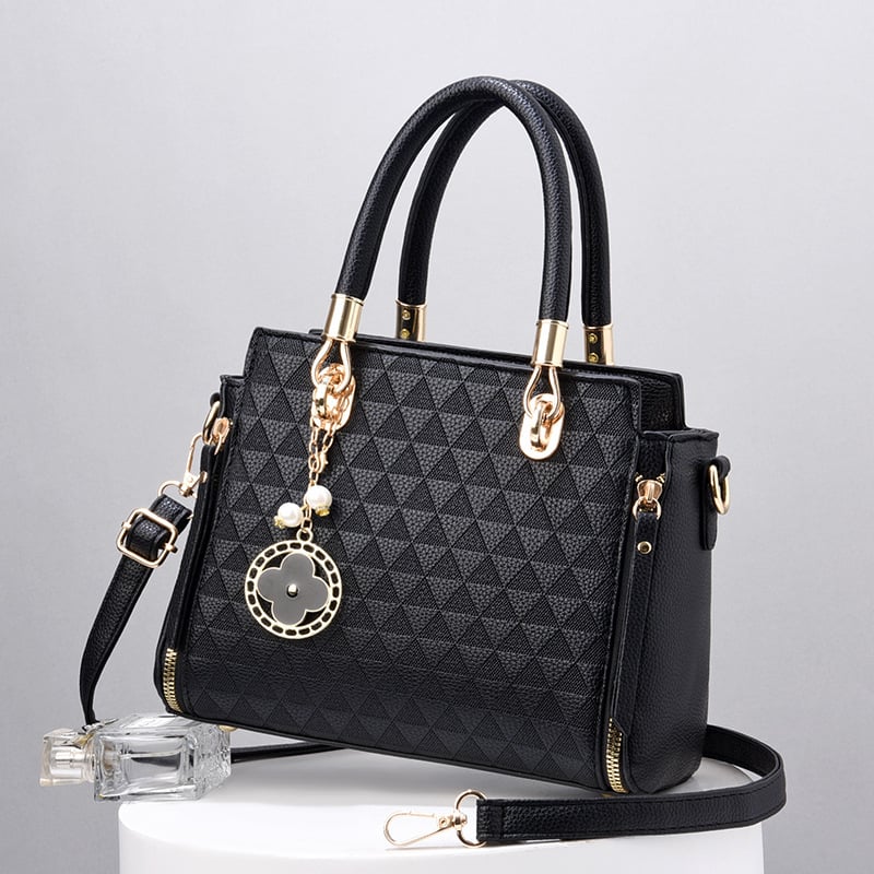 Koreai stílusú női táska nagy kapacitással — crossbody egy vállon viselhető, PU anyag, Locomotive bag, horizontális négyzetes forma, cipzár