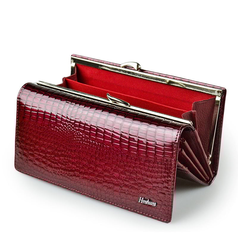 Женски портфейл от естествена кожа – бифолд, двуслойна телешка кожа, едноцветен, модел AE1518, тегло 250 g