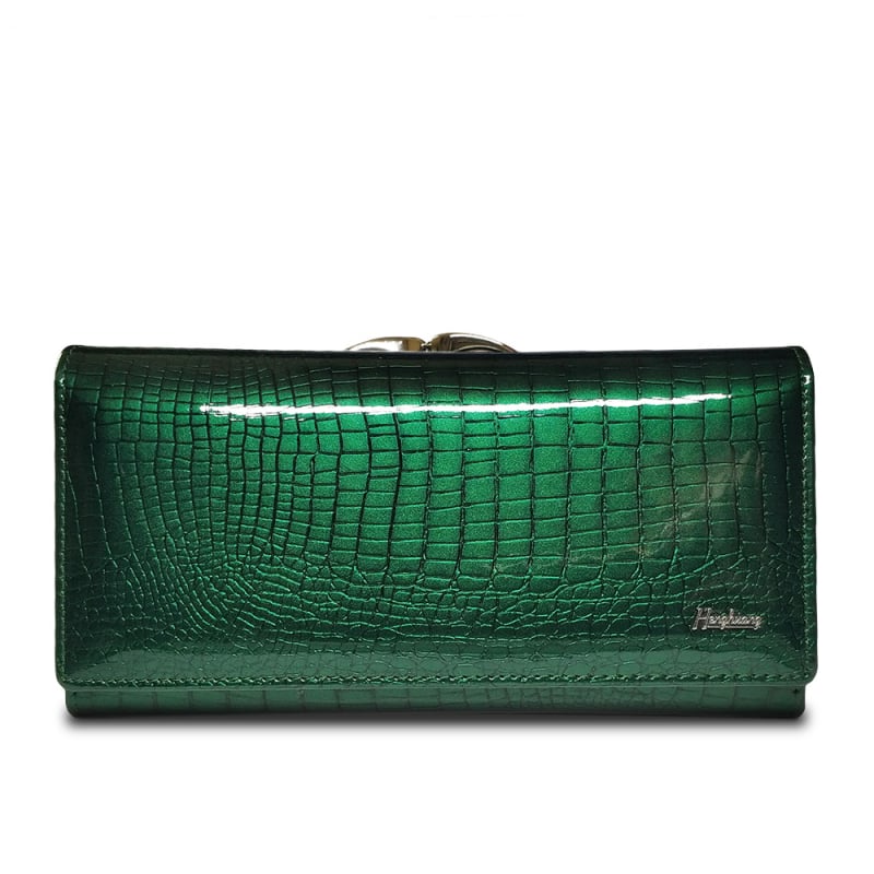 Женски портфейл от естествена кожа – бифолд, двуслойна телешка кожа, едноцветен, модел AE1518, тегло 250 g