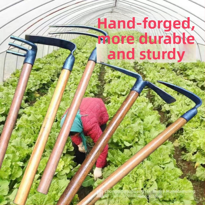 Градинска мотика с дървена дръжка и чугунена глава, модел 773.2, за озеленяване и засаждане на зеленчуци