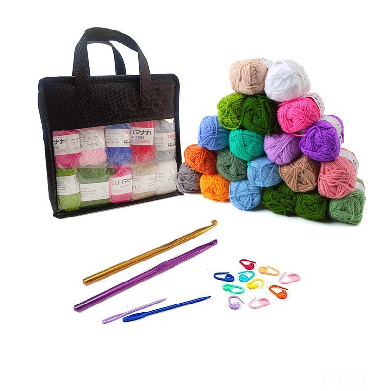 Vuneni komplet za kukičanje lutaka s alatima za pletenje i setom za pulover, uključuje torbu