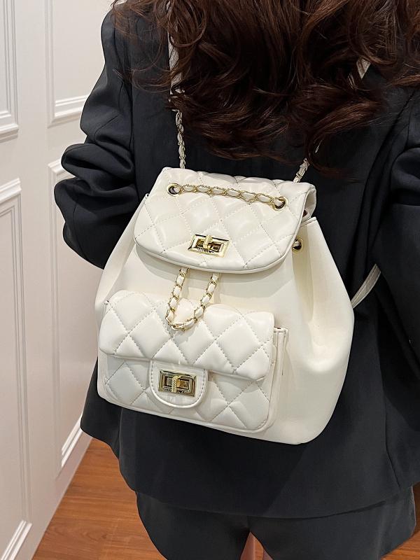 Дамска раница с ромбовидна шарка и синджирен дизайн, пролет 2025, PU материал, подплата полиестер, раница с капак и заключване, вътрешен джоб с цип