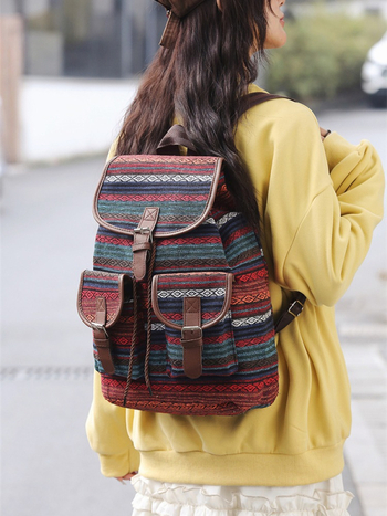 Bucket bag σε street-trend στυλ, Oxford ύφασμα, κάθετο τετράγωνο σχήμα, άνοιγμα με καπάκι