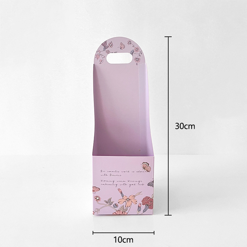 Core χρυσωμένο φορητό κουτί για ανθοδέσμες | Υλικό: λευκό χαρτόνι | Διαδικασία: χειροπακεταρισμένο | Μάρκα: Core | Ιδιωτική ετικέτα με άδεια: Ναι