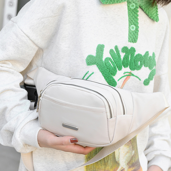 Vidukļa soma, Daudzfunkcionāla ikdienas lietošanai, neilons ārējā daļa, poliestera odere, rāvējslēdzējs, slēpta rāvējslēdzēja kabata, mīksta