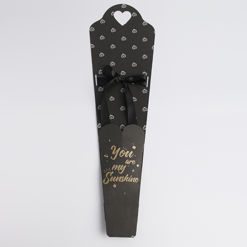 Wei Yi крафт хартия, сърцевидна кутия за единично цвете с златно фолиране – преносима кутия за букети