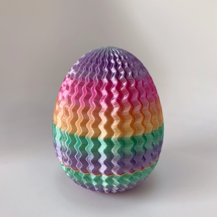 3D печатана лабиринтна яйцевидна играчка с пъзел и място за съхранение — PLA материал