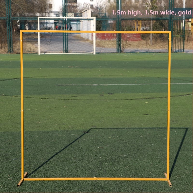 Kāzu arkāde no dzelzs ar ziedu statīvu, skatuvei – pielāgota apstrāde un iepakojums, piemērots kāzām