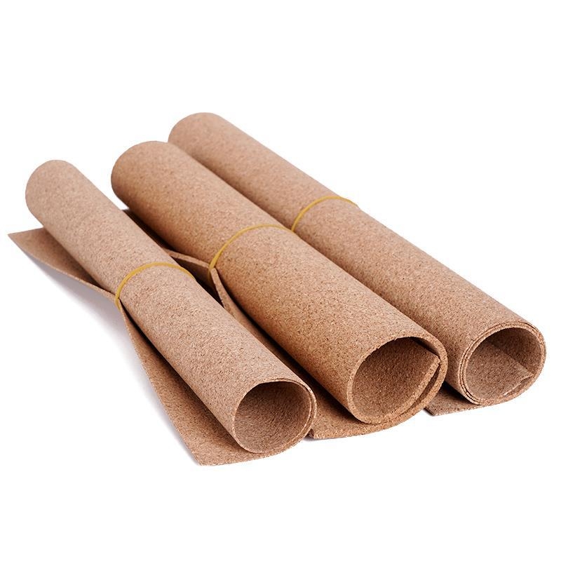 Augstas blīvuma korķa plāksne no mīksta koka dioramām un fotostienām; graudi 2 mm smalki/daudzi, 3 mm smalki/daudzi, 6 mm lieli