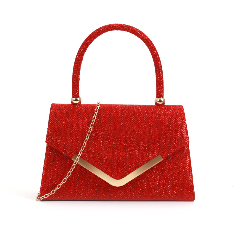 Вечерен клъч чанта, вертикална квадратна форма, полиестерен материал с полиестерна подплата, покрито отваряне, вътрешни джобове за телефон и лична карта