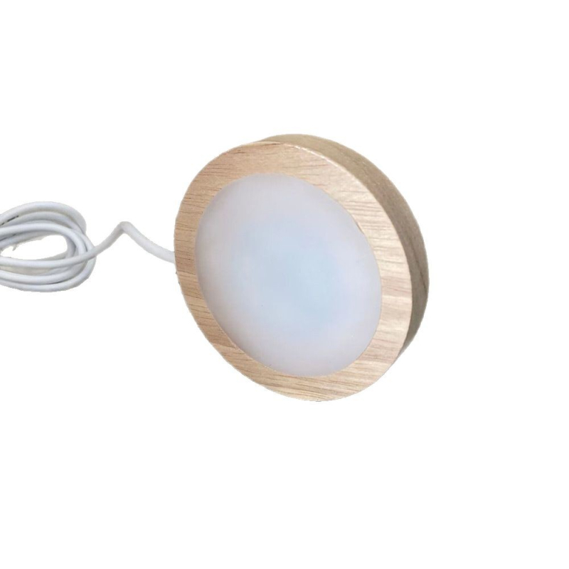 LED нощна лампа с основа от дъбово дърво и кръгла дифузионна плоча, модерен минималистичен декоративен елемент (дъбово дърво; дървен материал; кръгла дифузионна плоча; модерен минимализъм)