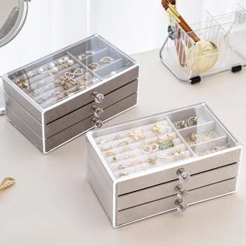 Juvelierizstrādājumu kastīte T-2325, āda