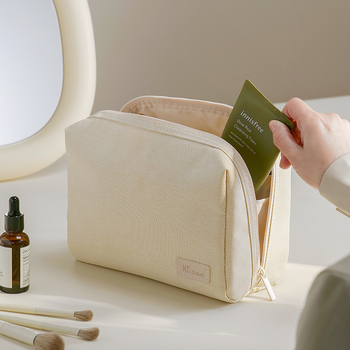 Τσαντάκι μακιγιάζ από Regenerated Shandong Silk, κυβοειδές σχήμα, πολυλειτουργικό, κατάλληλο για ταξίδια και αποθήκευση μακιγιάζ, μοντέρνο μινιμαλιστικό στυλ