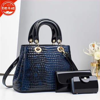 Γυναικεία τσάντα ώμου από PU με υφή φιδιού, bucket σχήμα, κλείσιμο με φερμουάρ, εσωτερική θήκη με φερμουάρ και θήκη για ID, με μία ιμάντα, για καθημερινή χρήση