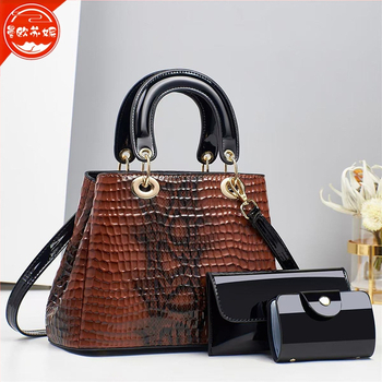 Γυναικεία τσάντα ώμου από PU με υφή φιδιού, bucket σχήμα, κλείσιμο με φερμουάρ, εσωτερική θήκη με φερμουάρ και θήκη για ID, με μία ιμάντα, για καθημερινή χρήση