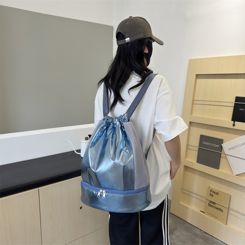 Fitnesa soma ar sausā–slapja atdalīšanu un apavu nodalījumu, viegls mugursoma sportam, peldēšanai un jogai (20–35 L, Oxford audums, ūdensizturīga)