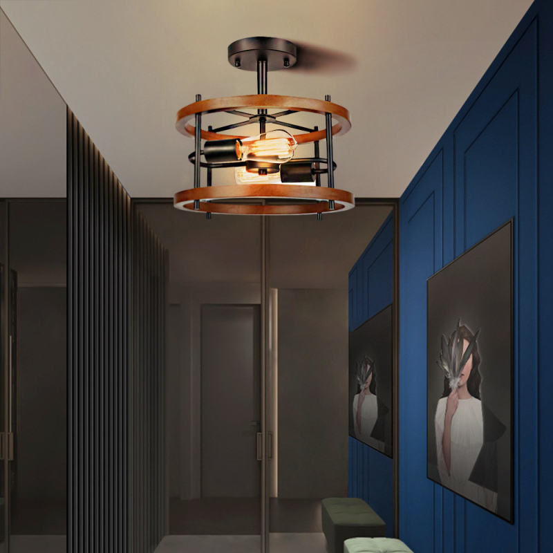 Φωτιστικό οροφής σε κλασικό στυλ, μεταλλικό σώμα από σίδηρο και ξύλινο σκιάστρο, LED φως (για εστιατόριο • εμβέλεια 3–5 τ.μ.)