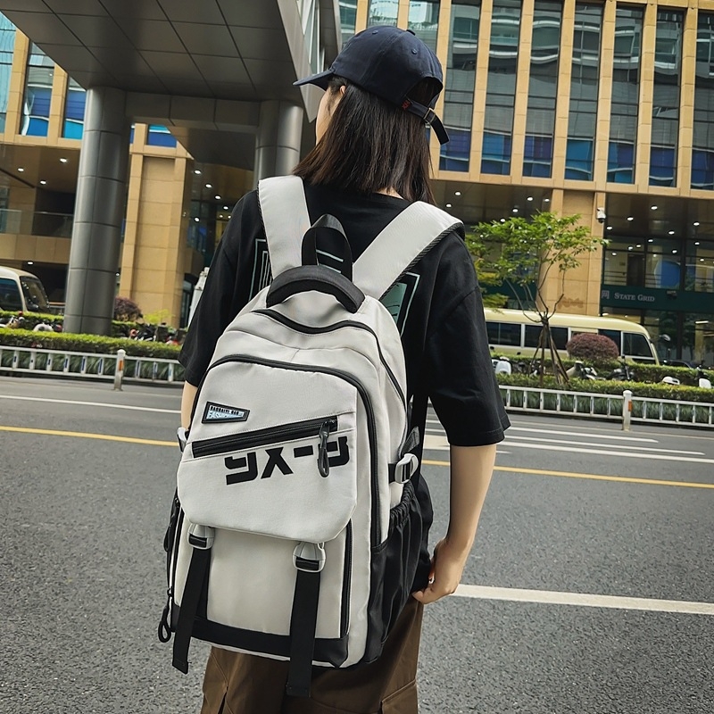 Νάιλον σχολικό σακίδιο με διαπνοή, ιμάντες με αερόσφυρες και επένδυση από πολυεστέρα