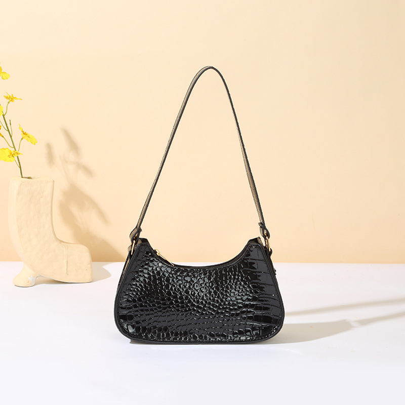 Ženska crossbody torbica, gradski minimalistički stil, PU materijal, pravokutni oblik, zatvaranje na zip, pretinac za telefon