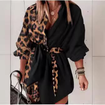 Риза-рокля с леопардов принт и контрастно шиене, полиестер, V-образно деколте, къс ръкав, А-линейна силуета, средна дължина