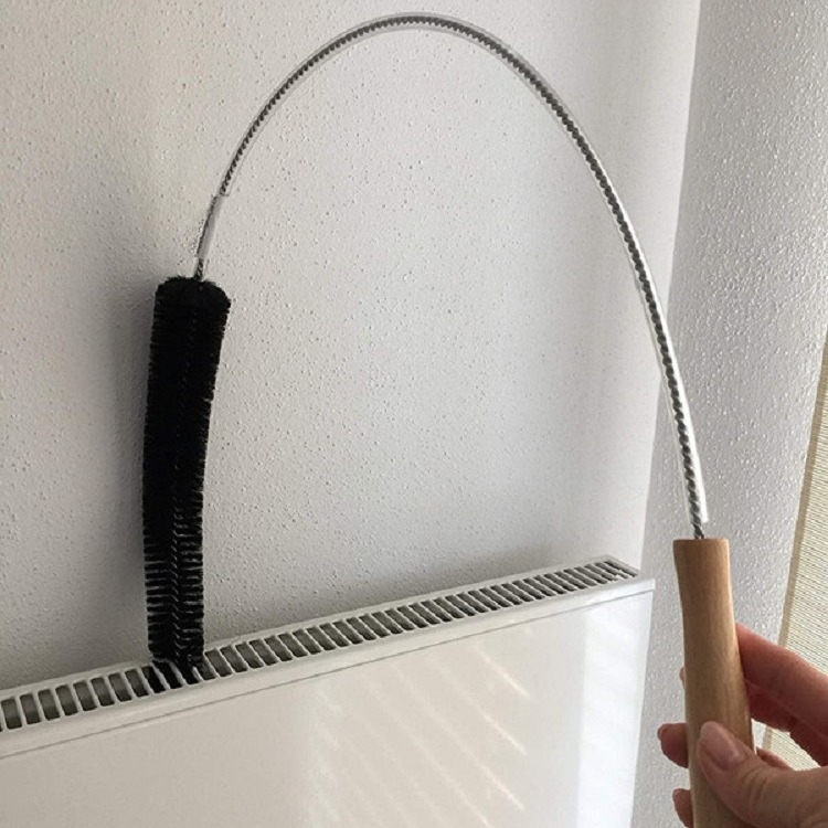 Tīrīšanas suka veļasmaiņai, žāvēšanas caurulēm un radiatoriem — materiāli: tērauda vads, neilons, koks