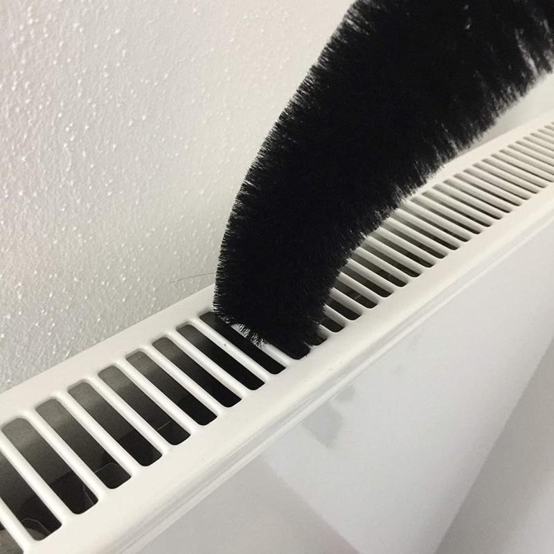 Tīrīšanas suka veļasmaiņai, žāvēšanas caurulēm un radiatoriem — materiāli: tērauda vads, neilons, koks