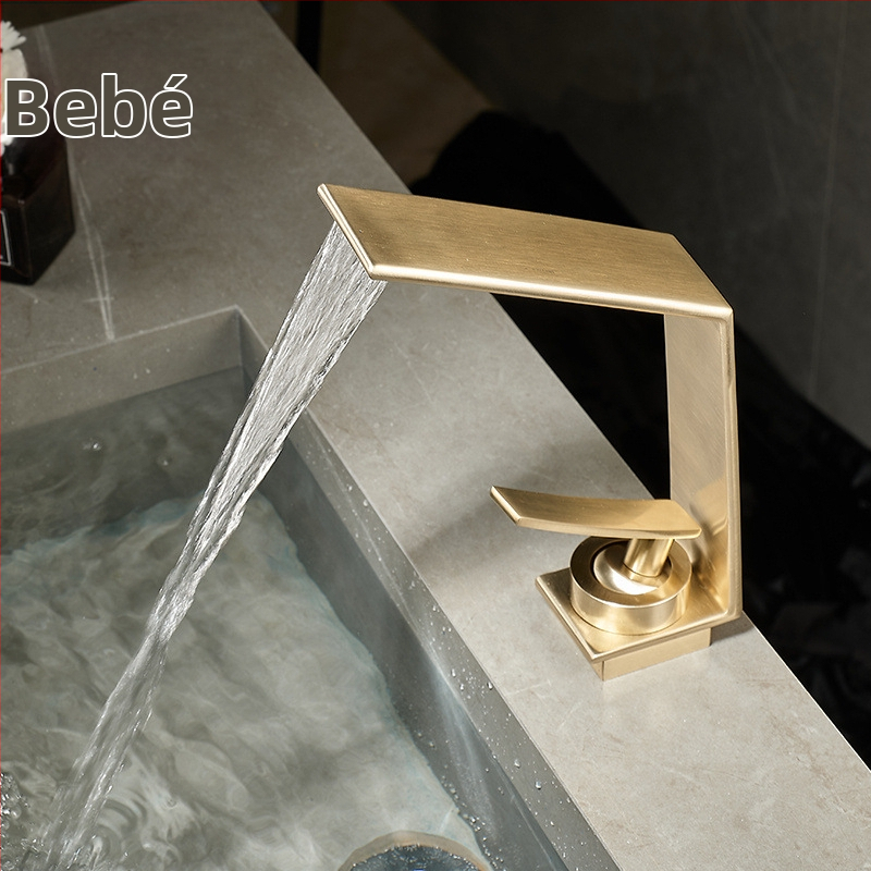 Кран за умивалник за баня, монтаж под плот, топла и студена вода, медено тяло, керамичен клапан, повдигащ механизъм