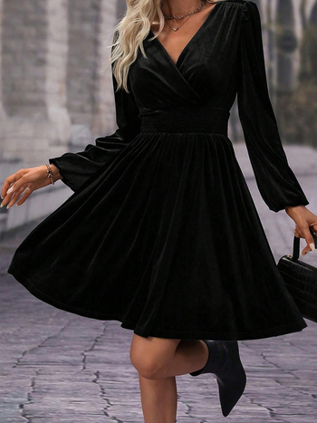 Γυναικεία μακρυμάνικη πλισέ Φόρεμα σε Α-γραμμή με V-λαιμό, μονόχρωμο, κοντή γραμμή, υψηλή μέση, pull-over casual στυλ