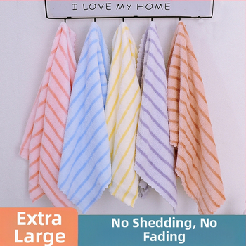 Πετσέτα προσώπου από φλίς κοραλλιών, 240 g, υφή υψηλό-χαμηλό, με εκτυπωμένο λογότυπο