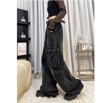 Jeans dama din denim, talie medie, croială largă, cu mai multe buzunare