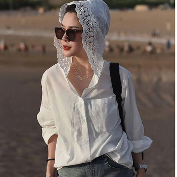 Риза с дантелен прорез и качулка, полиестер, микроеластичност, лято 2024, дамски модел, стил светска дама