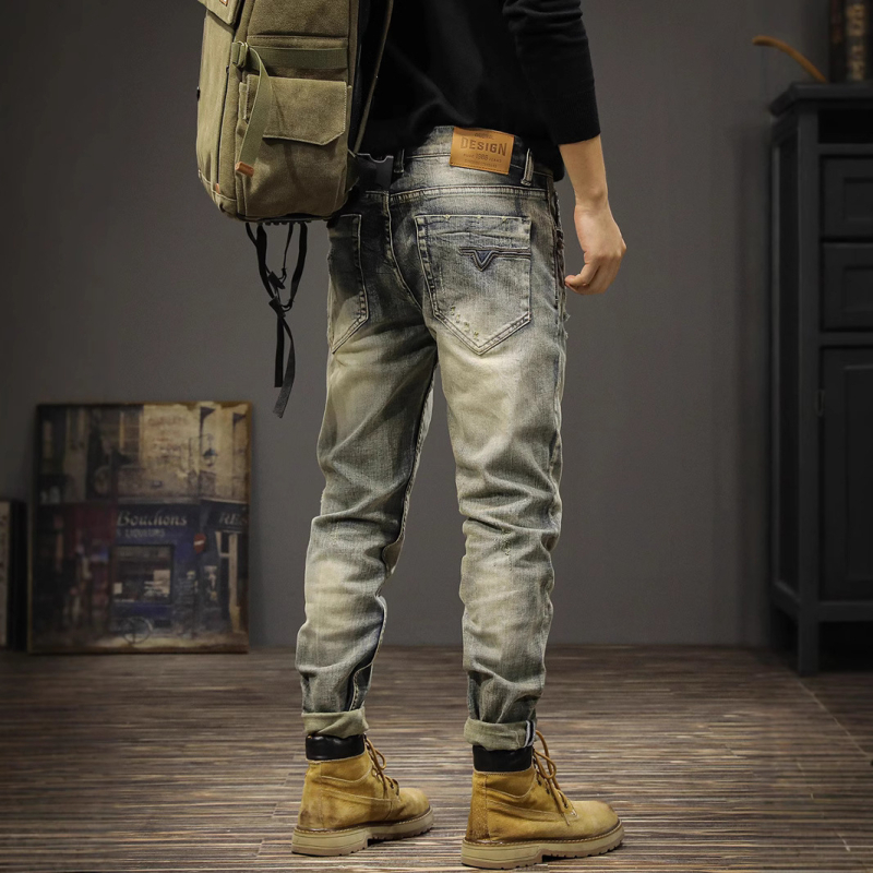 Ανδρικά τζιν από ντένιμ - 99,2% βαμβάκι, μεσαία μέση, στενή γραμμή, φερμουάρ