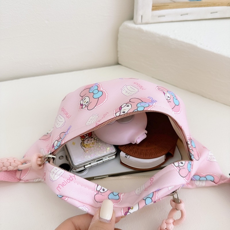 Bērnu crossbody soma ar animācijas rakstu, universāla, viegla neilona materiāla, neilona odere, dzīvnieku raksts