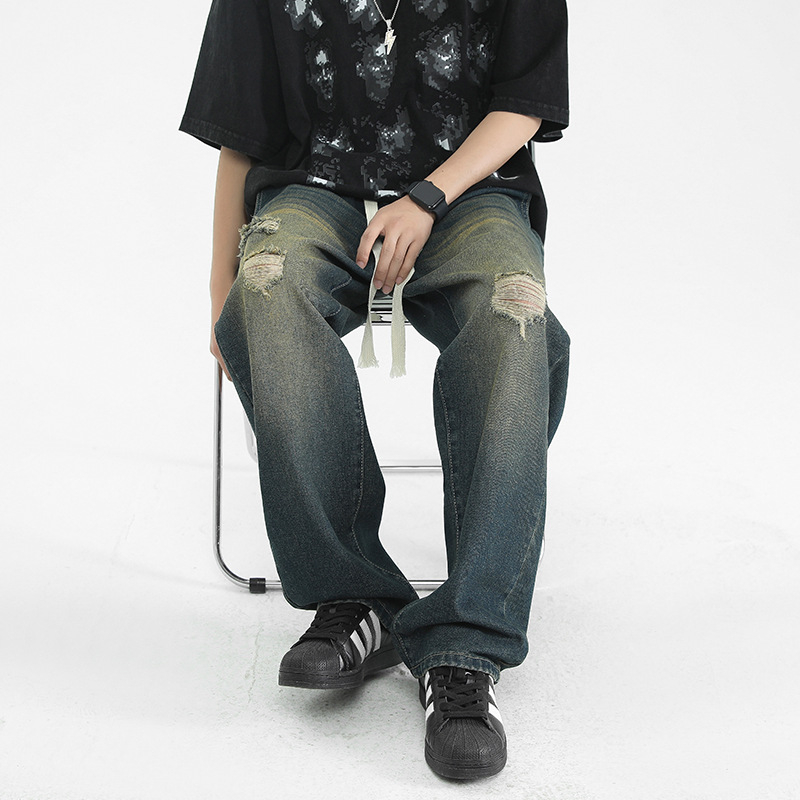 Αντρικά τζιν από βαμβακερό ντένιμ, 61,1% βαμβάκι, μεσαία μέση, ίσια γραμμή, πλύσιμο με άμμο