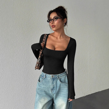 Γυναικείος φθινοπωρινός ολόσωμος συνδυασμός με τετράγωνου ντεκολτέ, μακριές μανίκια, στενή γραμμή, ψηλή μέση, πολυεστέρας