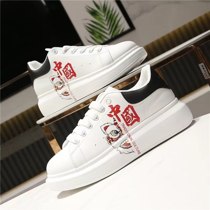 Universālas ikdienas skates kurpes ar mikrošķiedras augšpusi, gumijas zole, apaļa purns, vienkāršs vienkrāsains dizains, papēža augstums 3–5 cm, vasara pavasaris rudens