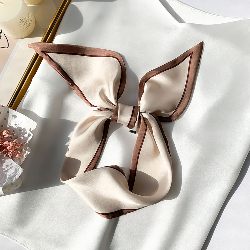 Matu šalle no imitēta zīda (imitēta zīda, vienkārša pīšana, druka, tie-dye)