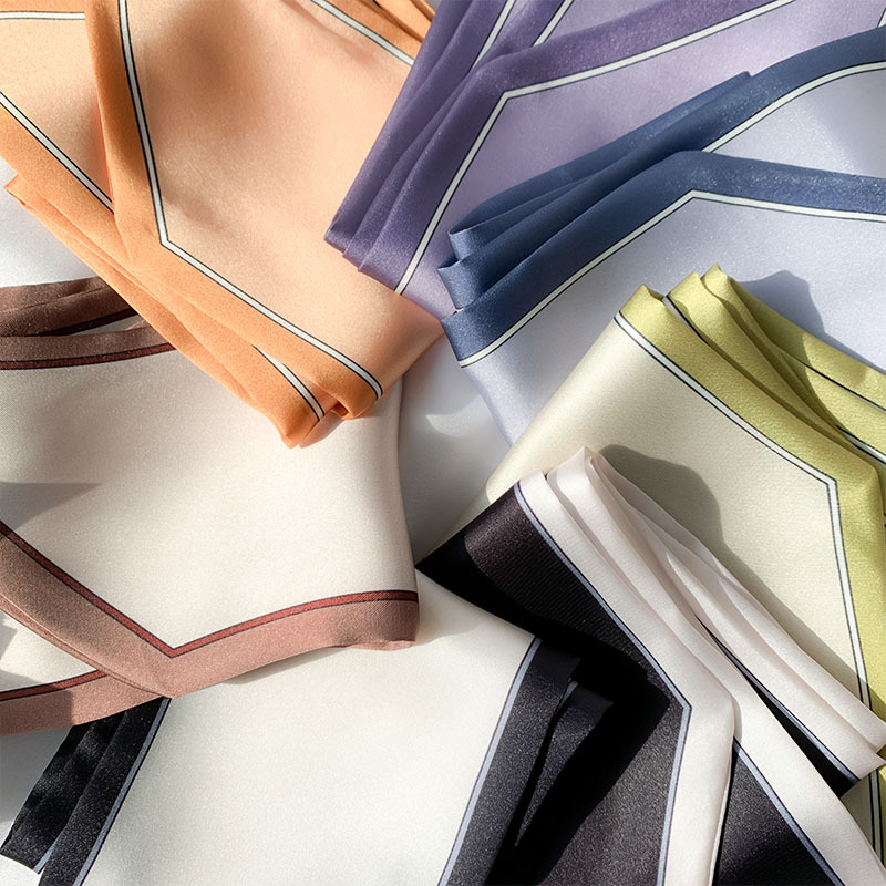 Matu šalle no imitēta zīda (imitēta zīda, vienkārša pīšana, druka, tie-dye)