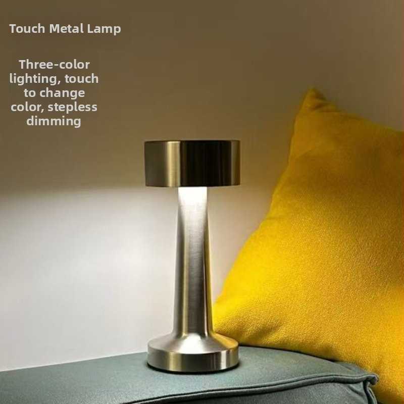 LED светлина под формата на гиря (скандинавски стил, метален корпус) с нощно и амбиентно осветление, до 36V, CE сертифицирана