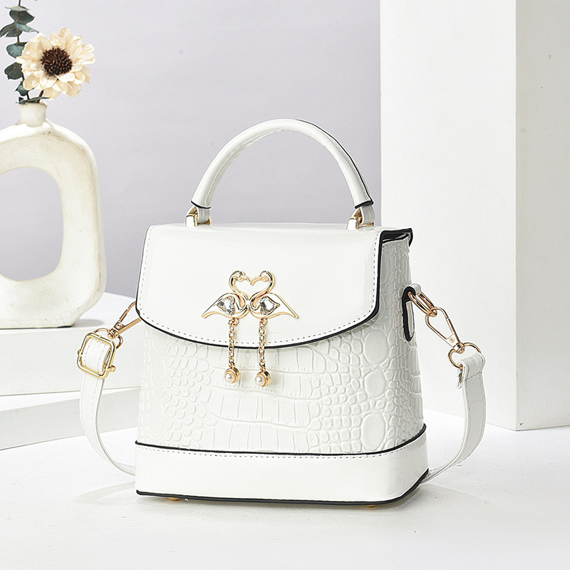 Geantă crossbody din PU, cu model crocodil, închidere cu capac, buzunar interior cu fermoar, Unisex