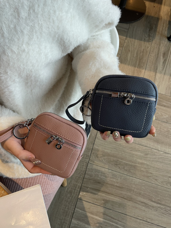 Mali novčanik za kovanice od prirodne kože, gornji sloj teleće kože, 1 preklop, gradski minimalistički stil